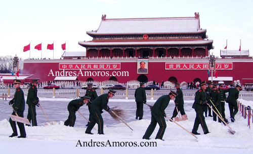 Nieve en la Plaza de Tiananmen (Beijing , China)